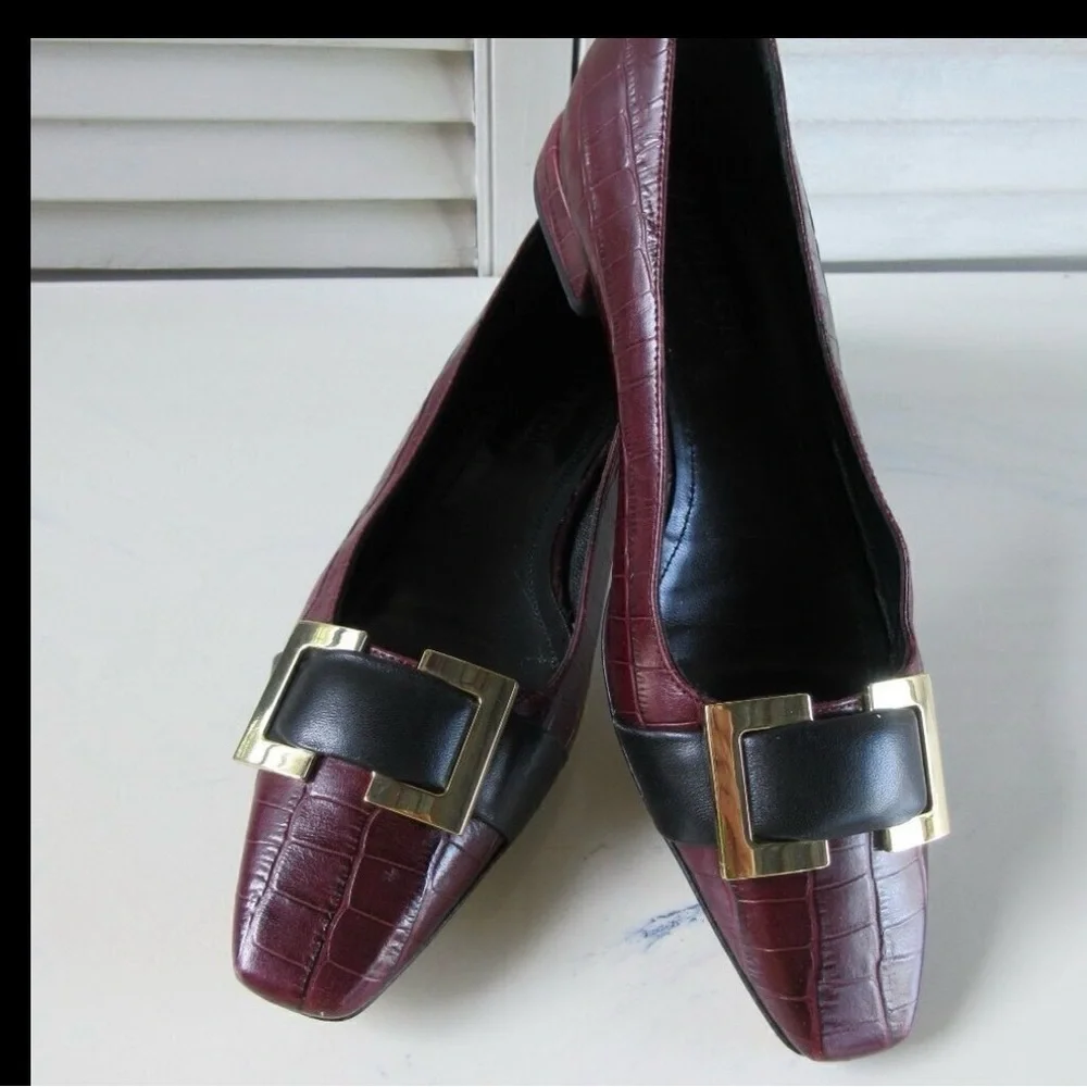 Chic Burgundy Croc-Embossed Flats with Gold Buckle